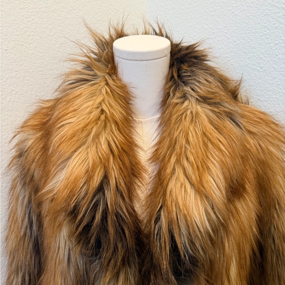 Fabulous Furs Faux Red Fox Coat - Picture 7 of 12